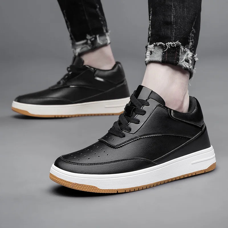 Dominic | Sneakers met Lift